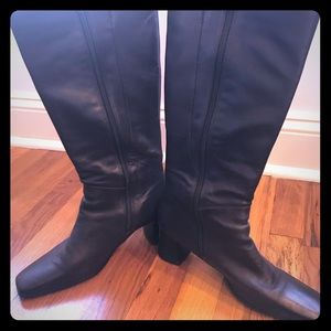 Comfy wide- calf boots